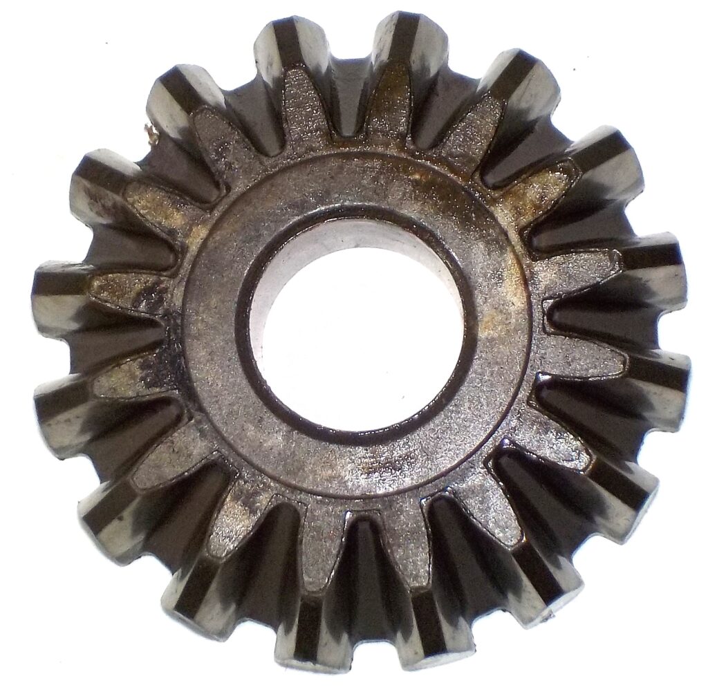 Peerless 5 Speed Transaxle 930-023 Bevel Gear Pinion Idler 778068, 16T