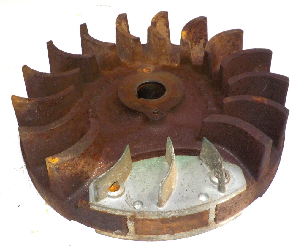 Briggs & Stratton 195432 Flywheel 298260