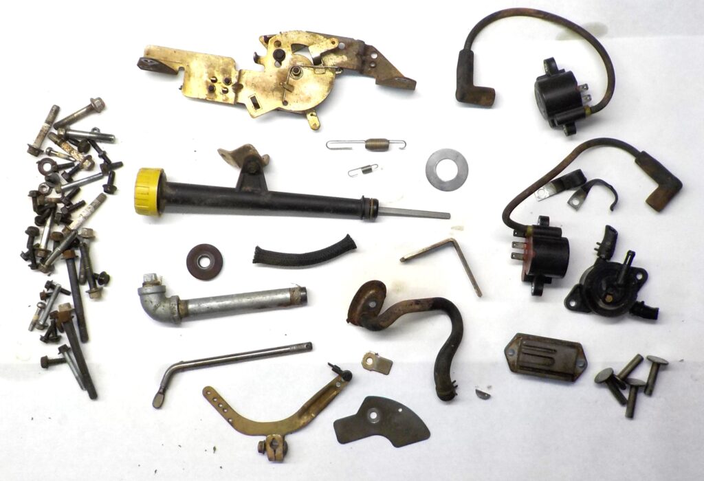 Kohler SV735 Assorted Parts & Hardware
