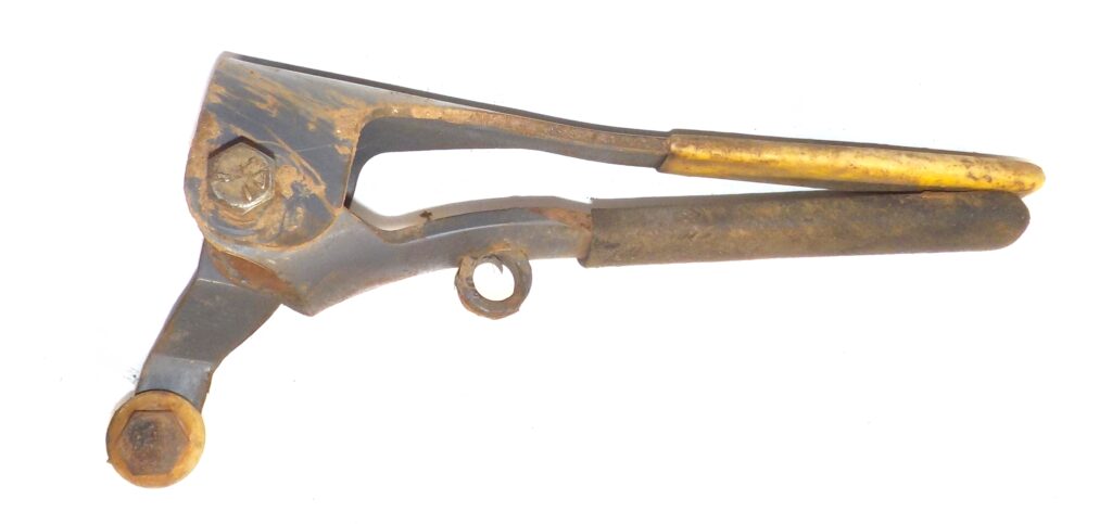 MTD Bandit 1332 Left Side Steering Brake Track Handle Lever