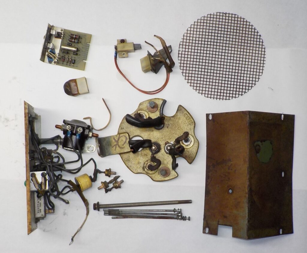 Tecumseh Model H50 Generac Alternator 5693-1 Assorted Parts & Hardware