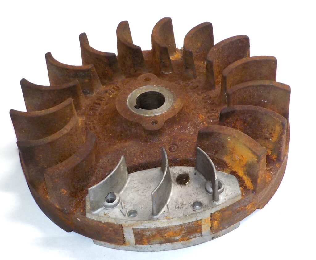 Briggs & Stratton 8HP 192412 Flywheel 690615 (Rewind Starter)